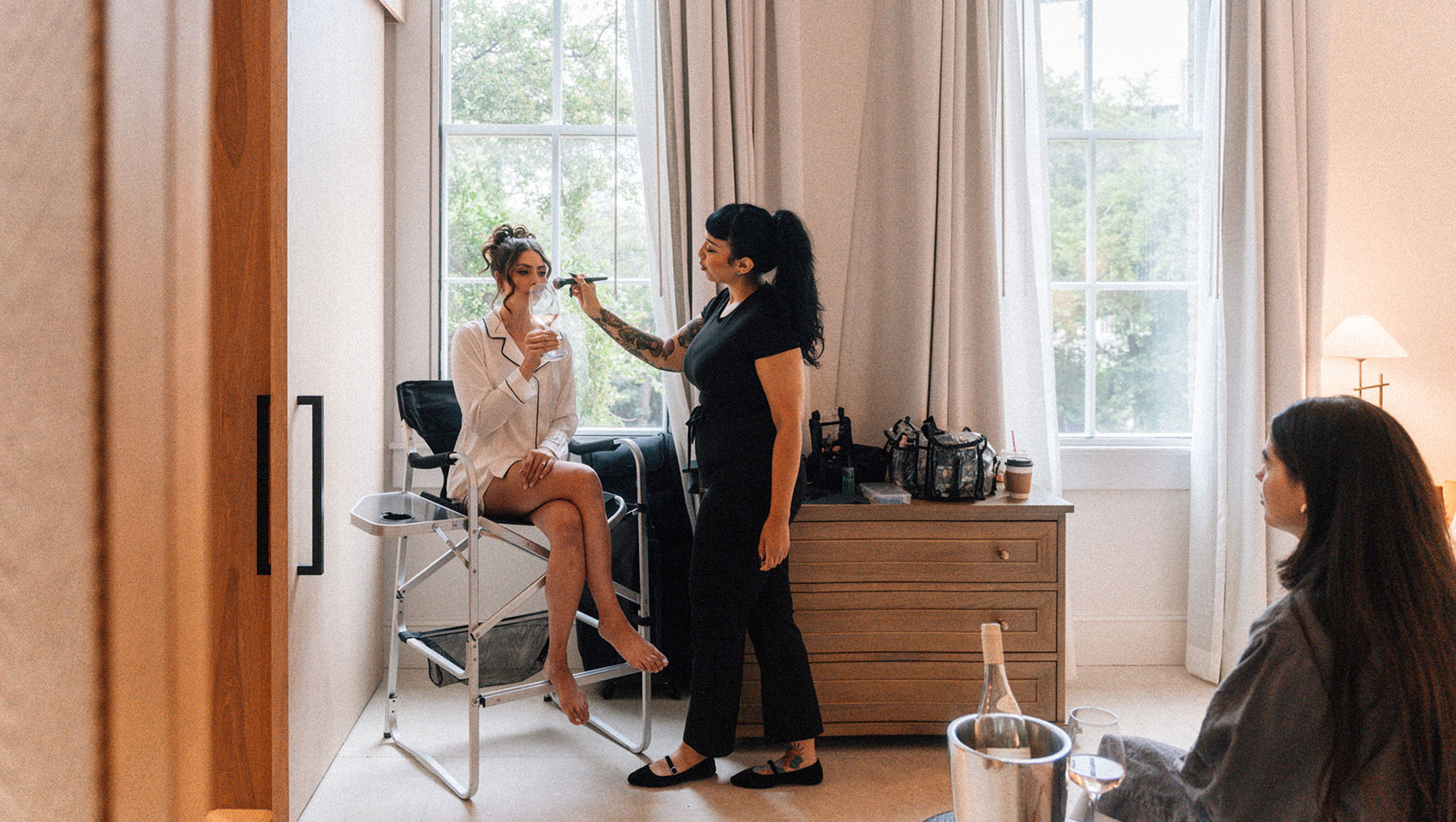 Bride prep in room